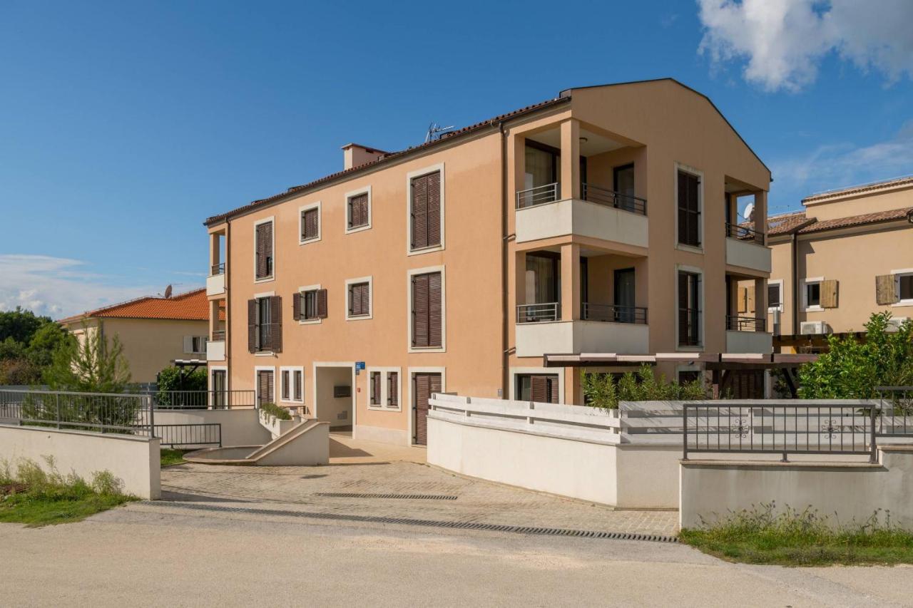 Apartment Carpe Diem Premantura Exterior foto